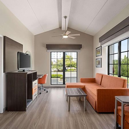 La Quinta Inn Lexington-Horse Park Kültér fotó