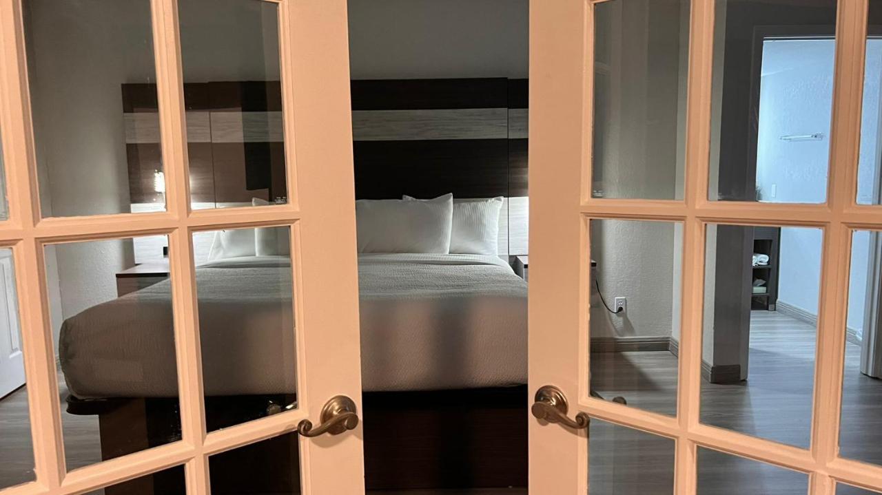La Quinta Inn Lexington-Horse Park Kültér fotó