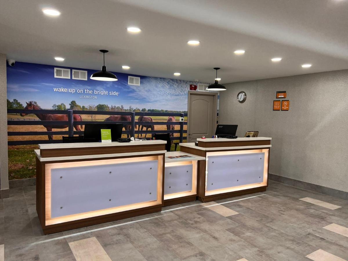 La Quinta Inn Lexington-Horse Park Kültér fotó